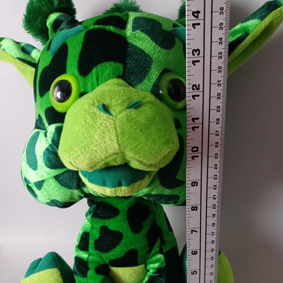 GIRAFFE Classic Toy Co GREEN 14" good condition - Picture 8 of 8